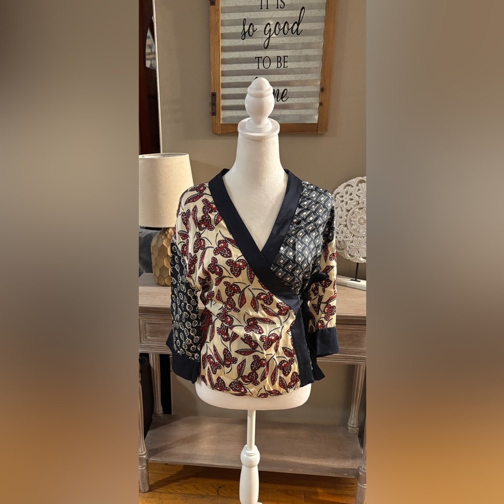 Meadow Rue by Anthropologie Multi Print Kimono Style Wrap Top - Picture 3 of 11